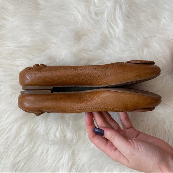 Tory Burch Tumbled Logo Flats Size 7.5 - Picture 5 of 7